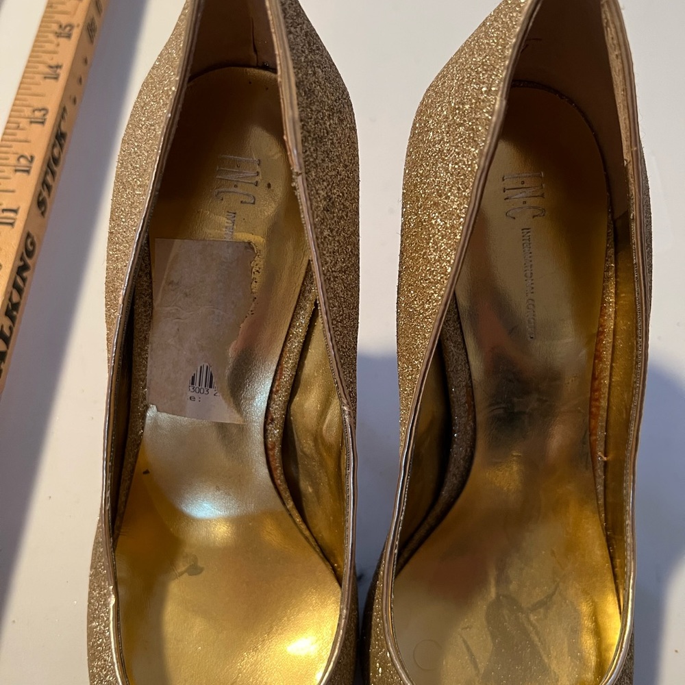 Inc international concepts size 8. Gold heel